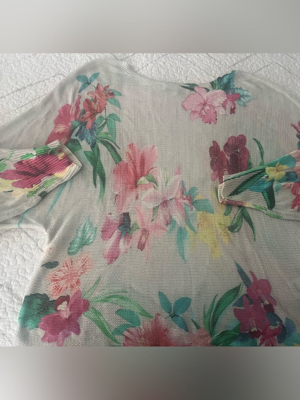 Tommy Bahama Legacy Dolman Sleeve, Relaxed fit Lightweight Sweater Size Medium - Picture 4 of 11